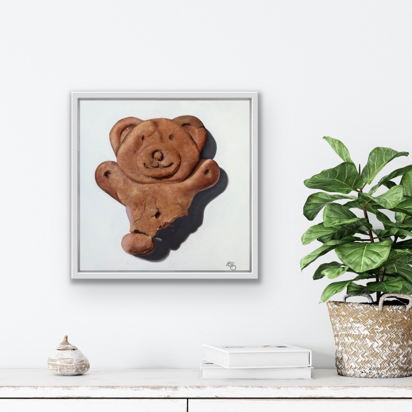 Tiny Teddy (bite)