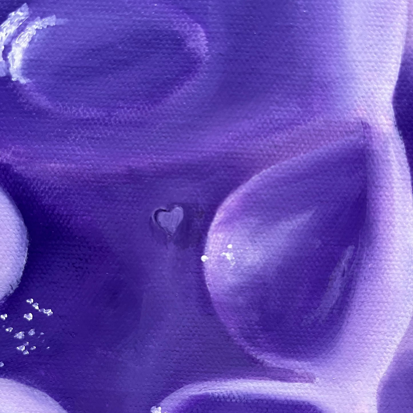 Purple heart gummy